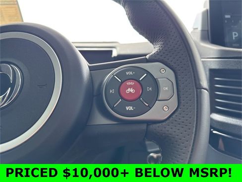 Used 2024 INEOS Grenadier image 12