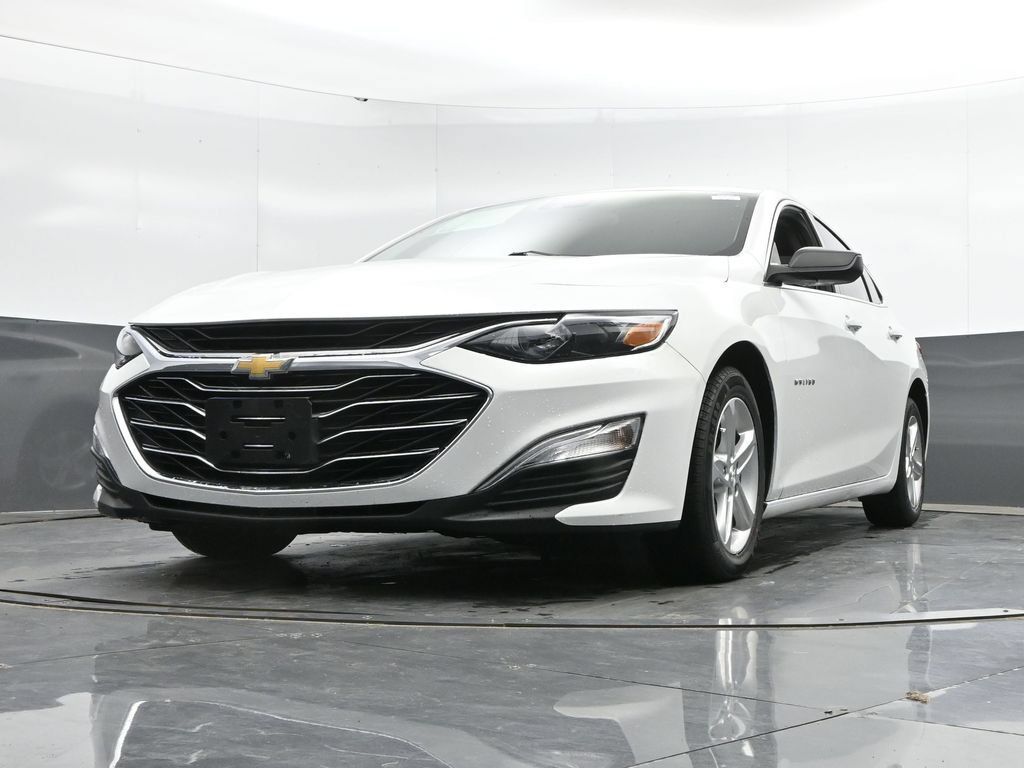 Used 2023 Chevrolet Malibu LS FWD image 41