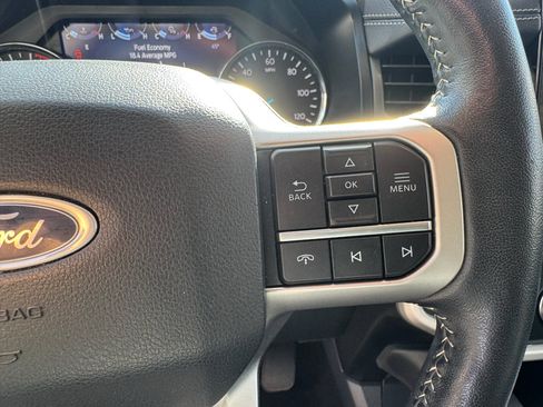 Used 2023 Ford Expedition Max XLT image 19