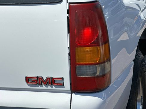 Used 1999 GMC Sierra 1500 2WD Extended Cab w/ Marketing Option Pkg image 23