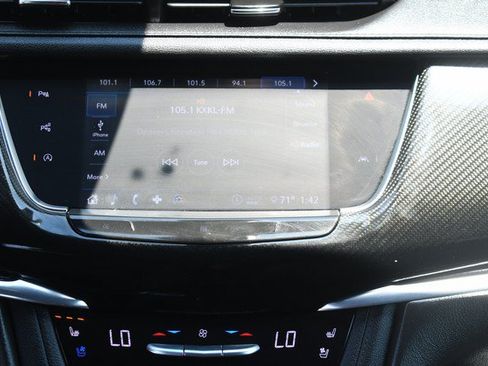 Used 2020 Cadillac XT6 Sport AWD/4WD image 21