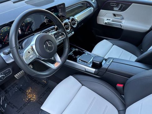 Certified 2022 Mercedes-Benz GLB 250 image 7