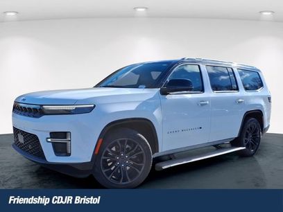 New 2026 Jeep Grand Wagoneer Summit w/ Rear Seat Video Group I