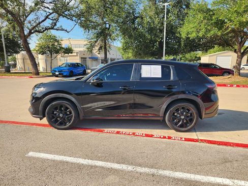 Used 2024 Honda HR-V Sport image 4