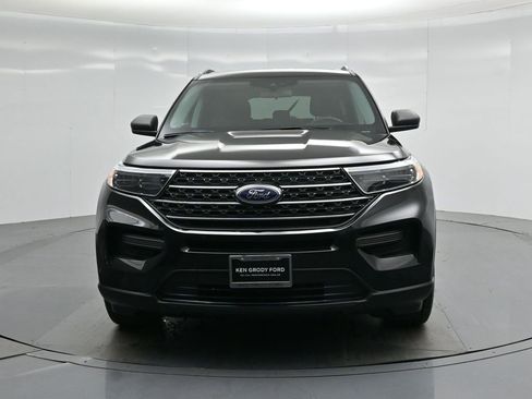 Certified 2022 Ford Explorer XLT image 24