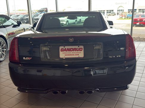 Used 2009 Cadillac XLR V w/ Weather Veil Package RWD image 5