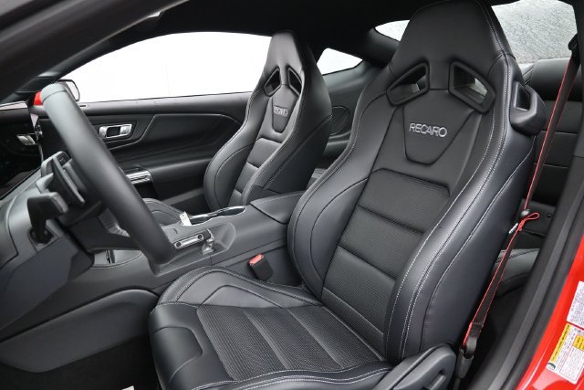 New 2026 Ford Mustang GT Premium w/ GT Performance Package RWD image 12