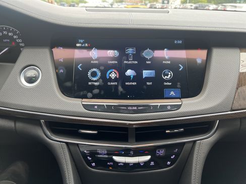 Used 2018 Cadillac CT6 Luxury image 19