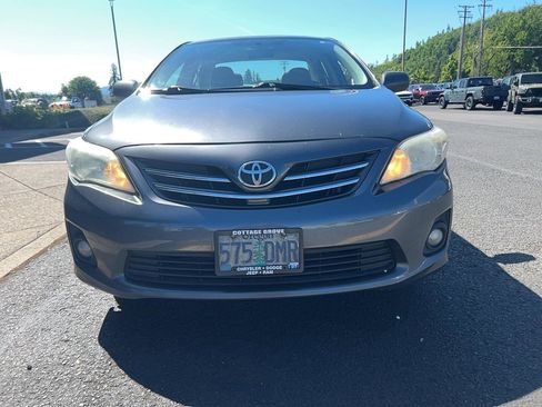 Used 2013 Toyota Corolla LE w/ Premium Pkg FWD image 5