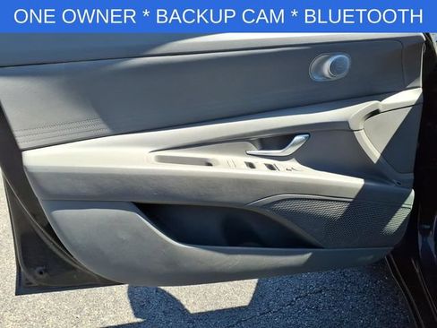 Used 2023 Hyundai Elantra SEL w/ Cargo Package FWD image 10