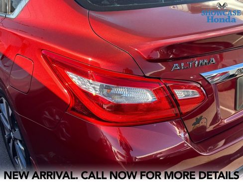 Used 2016 Nissan Altima 2.5 SR image 10