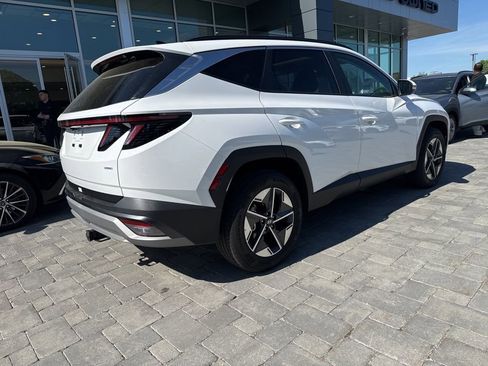 Used 2026 Hyundai Tucson SEL image 3