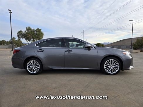 Used 2013 Lexus ES 350 w/ Luxury Pkg image 7