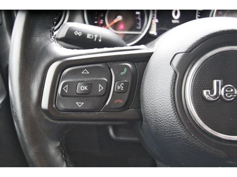 Used 2022 Jeep Wrangler Unlimited Sport AWD/4WD image 15