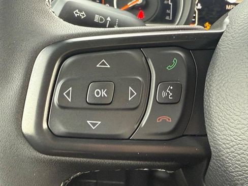 New 2026 Jeep Gladiator Mojave w/ Safety Group AWD/4WD image 10