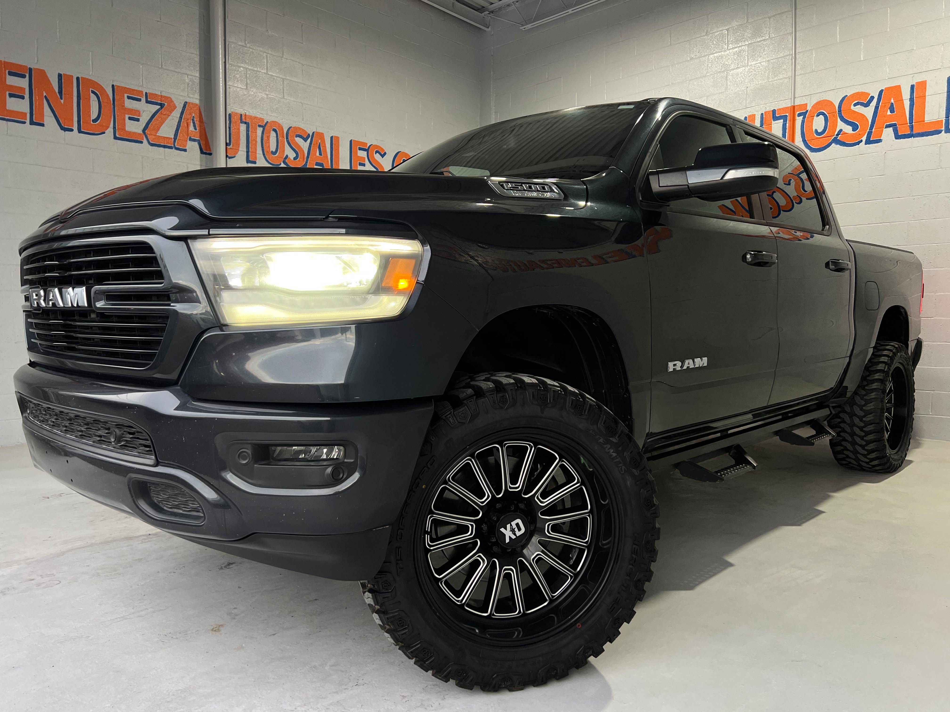 Used 2019 RAM 1500 Big Horn RWD image 1