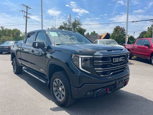 Used 2024 GMC Sierra 1500 AT4 w/ Technology Package image 7