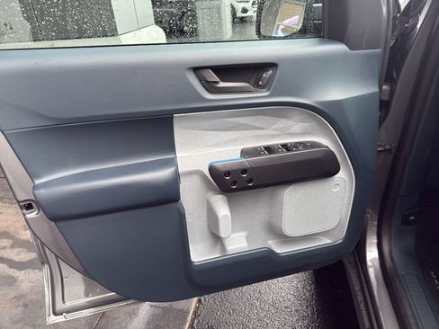 New 2026 Ford Maverick XLT w/ XLT Luxury Package image 13