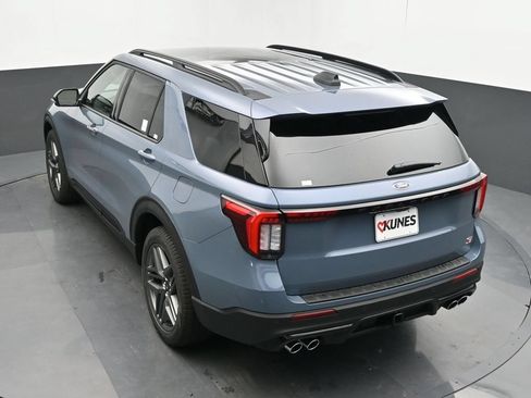 New 2026 Ford Explorer ST w/ Sun And Sound Package AWD/4WD image 34