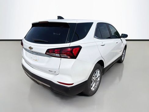 Used 2022 Chevrolet Equinox LT AWD/4WD image 9