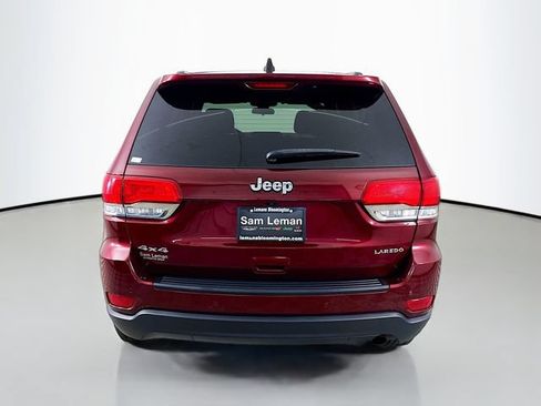 Used 2018 Jeep Grand Cherokee Laredo AWD/4WD image 6