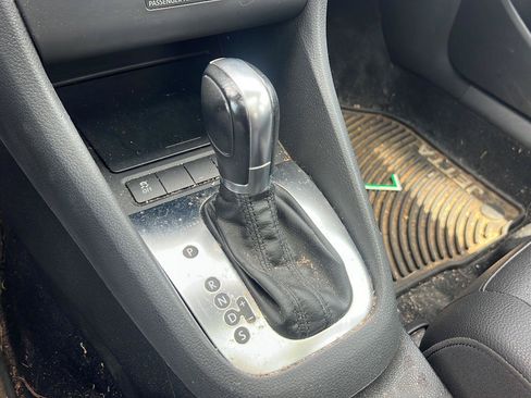 Used 2013 Volkswagen Jetta SE FWD image 13