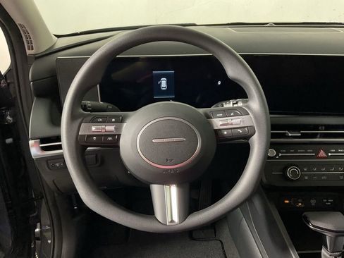 New 2026 Hyundai Tucson SE image 23