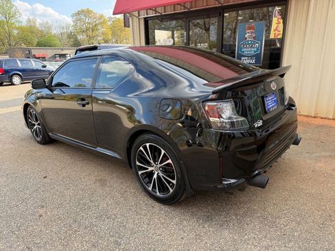 Used 2014 Scion tC image 6