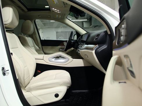 Certified 2025 Mercedes-Benz GLE 350 4MATIC image 24