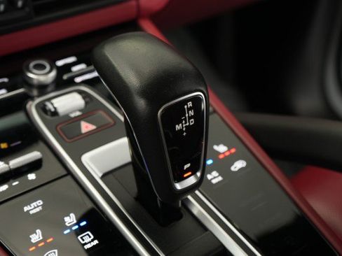 Used 2019 Porsche Cayenne Turbo AWD/4WD image 61