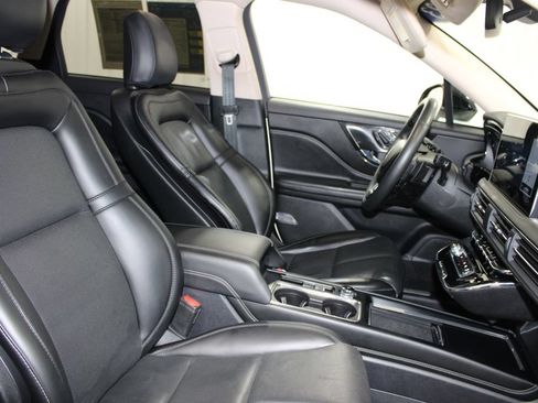 Used 2023 Lincoln Corsair Reserve AWD/4WD image 30