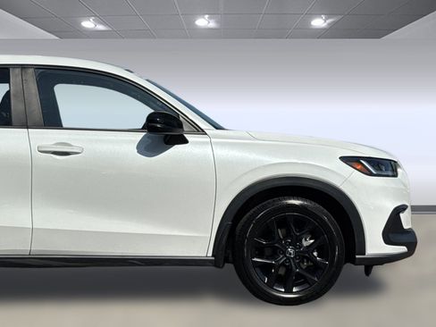 Used 2024 Honda HR-V Sport image 34