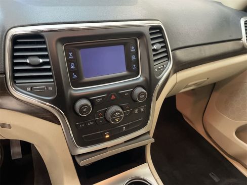 Used 2014 Jeep Grand Cherokee Laredo w/ Quick Order Package 23E image 26