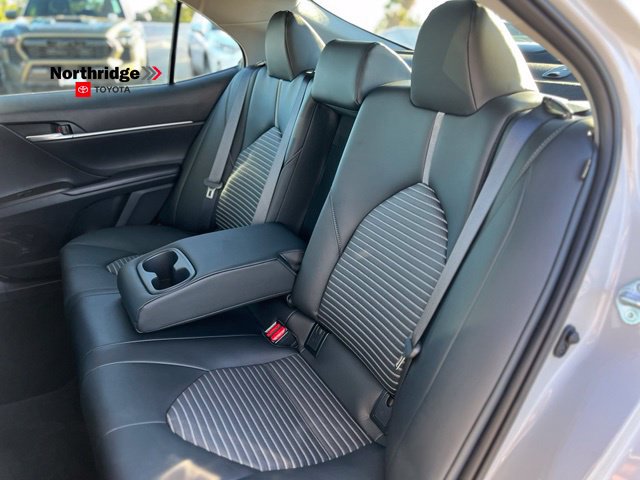 Used 2024 Toyota Camry SE w/ Convenience Package FWD image 17