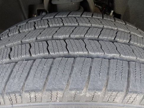 Used 2016 GMC Yukon SLT w/ Open Road Package image 48