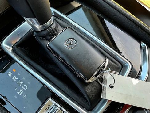 Certified 2025 MAZDA CX-5 AWD 2.5 S w/ Select Package image 11