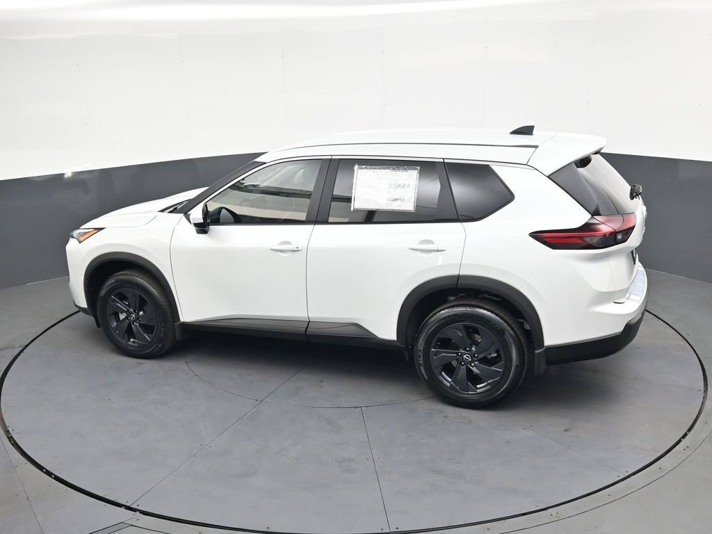 Certified 2026 Nissan Rogue SV FWD image 37