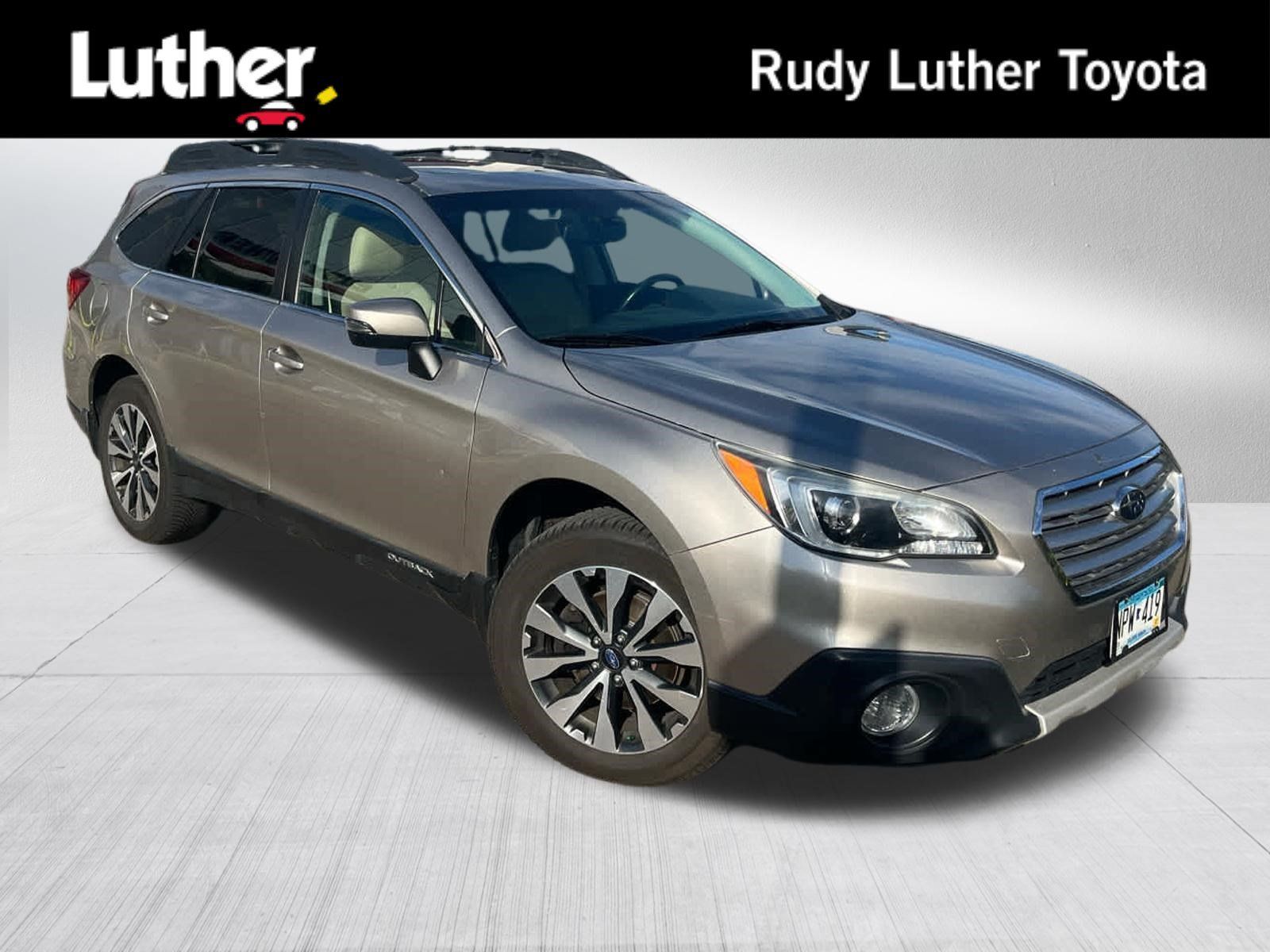 Used 2015 Subaru Outback 2.5i Limited AWD/4WD image 1