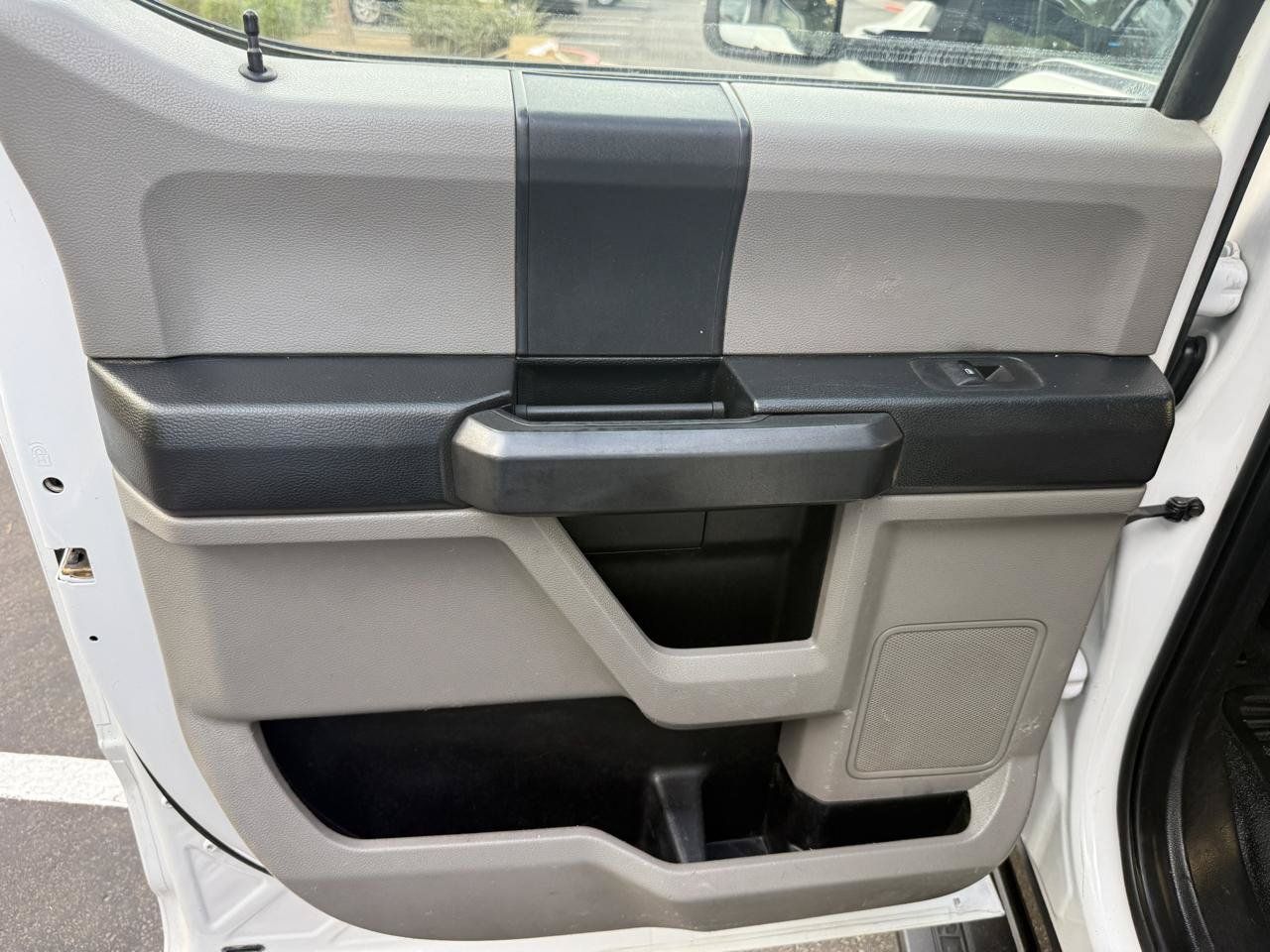 Used 2018 Ford F450 XL w/ Power Equipment Group RWD image 18