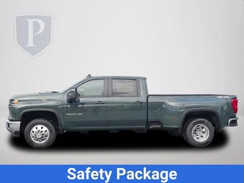 New 2026 Chevrolet Silverado 3500 LT w/ Safety Package image 10