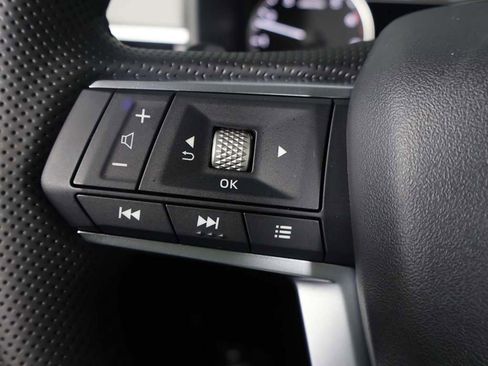 New 2026 Mitsubishi Outlander SE image 42