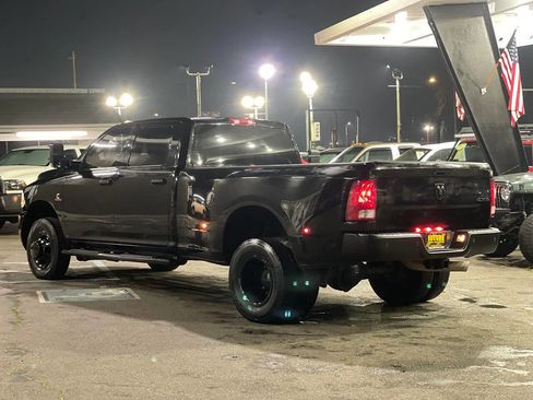 Used 2015 RAM 3500 Tradesman w/ Chrome Appearance Group image 6