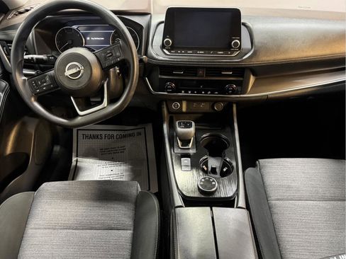 Used 2023 Nissan Rogue SV image 15