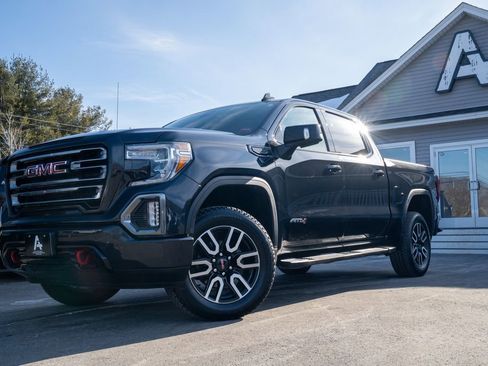 Used 2020 GMC Sierra 1500 AT4 w/ AT4 Premium Package image 1