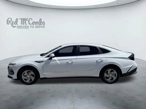 New 2026 Hyundai Sonata SE FWD image 2