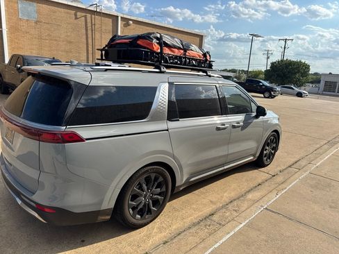 Used 2024 Kia Carnival SX Prestige FWD image 4