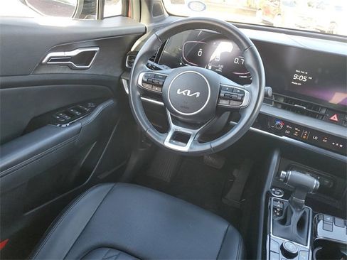 Used 2023 Kia Sportage X-Line w/ X-Line Premium Package image 8