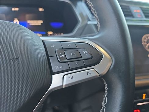 Used 2022 Volkswagen Tiguan SE image 24