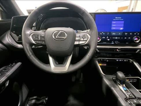 Used 2026 Lexus TX 350 AWD w/ Technology Package image 8