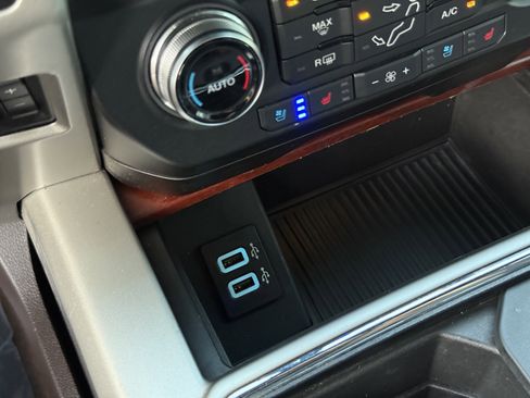 Used 2017 Ford F250 King Ranch w/ King Ranch Ultimate Package image 21